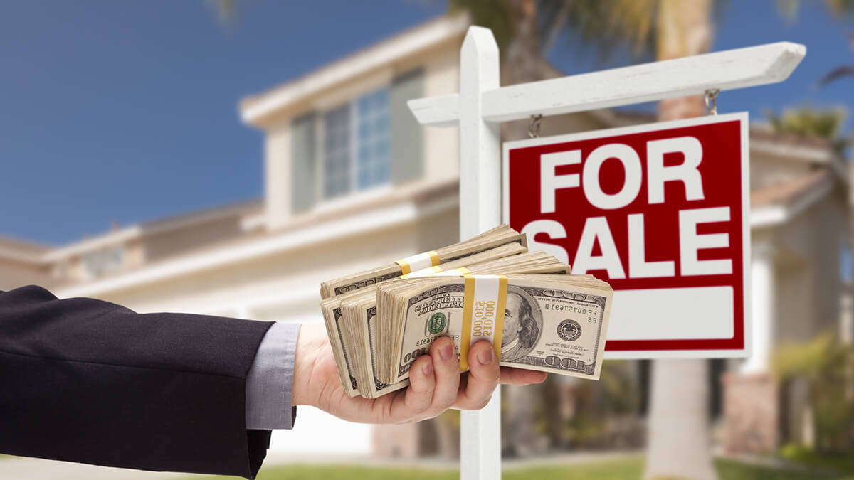 Selling Distressed Property