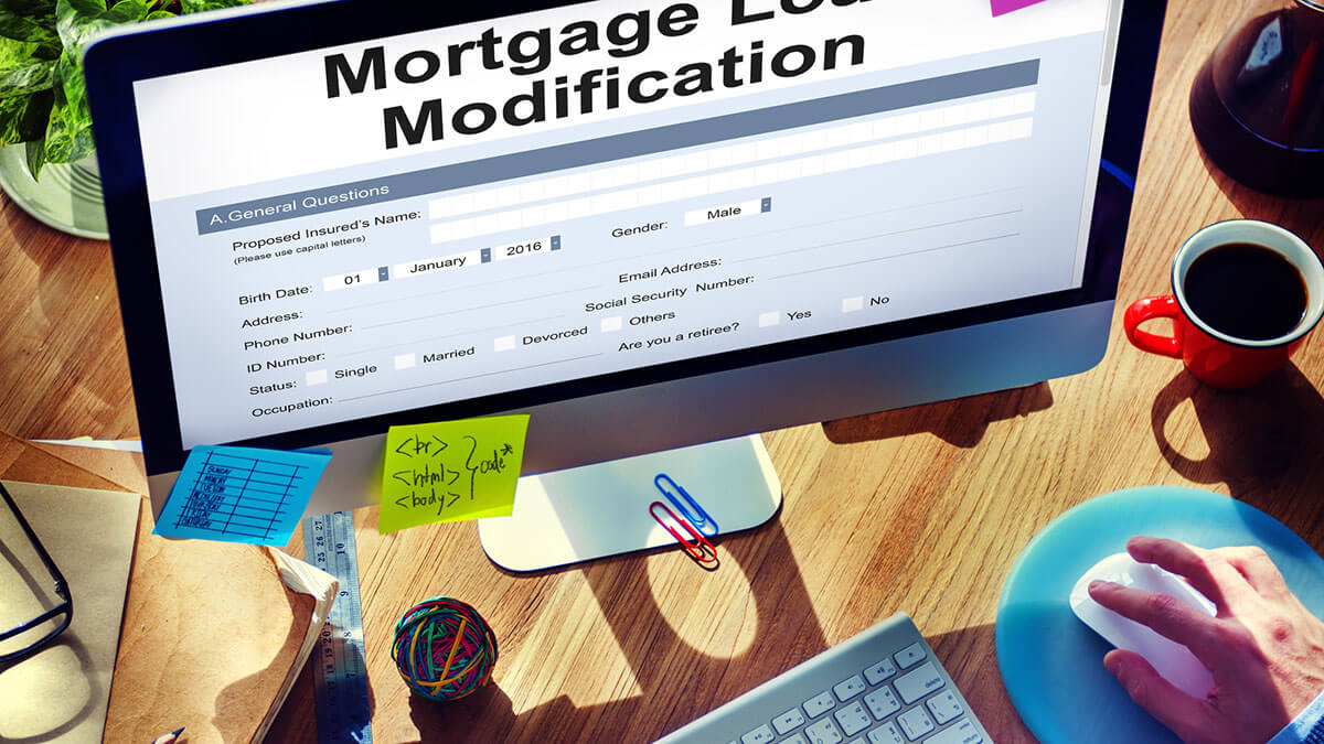 applying for mortgage modification on a computer
