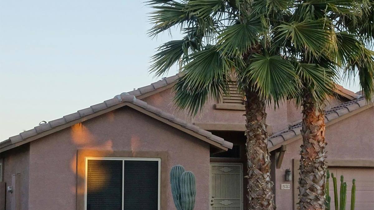 Selling a house by owner in Arizona