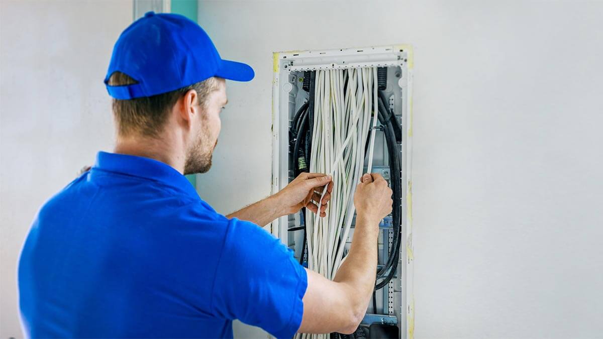 Selling Your Home with Aluminum Wiring: Essential Tips & Advice