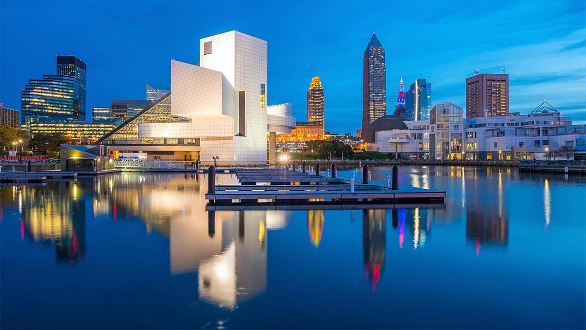 7 Cash Home Buyers in Cleveland For a Fast Sale in 2025