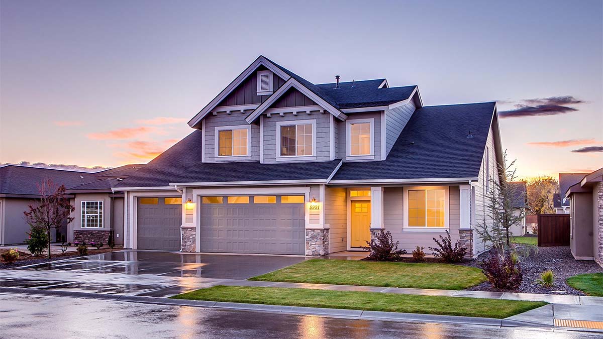 Can you sell a property with a list pendens?